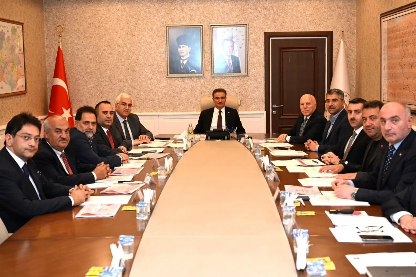 ERZURUM AZİZİYE BESİ ORGANİZE TARIM BÖLGESİ (BESİ TDİOSB) İLE İLGİLİ ÇOK KATILIMLI BİR TOPLANTI GERÇEKLEŞTİRİLDİ.