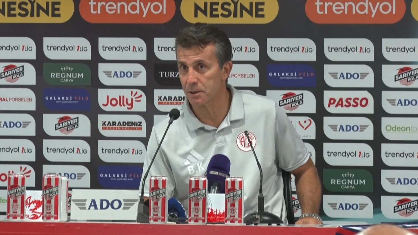 ANTALYASPOR TEKNİK DİREKTÖRÜ BÜLENT KORKMAZ