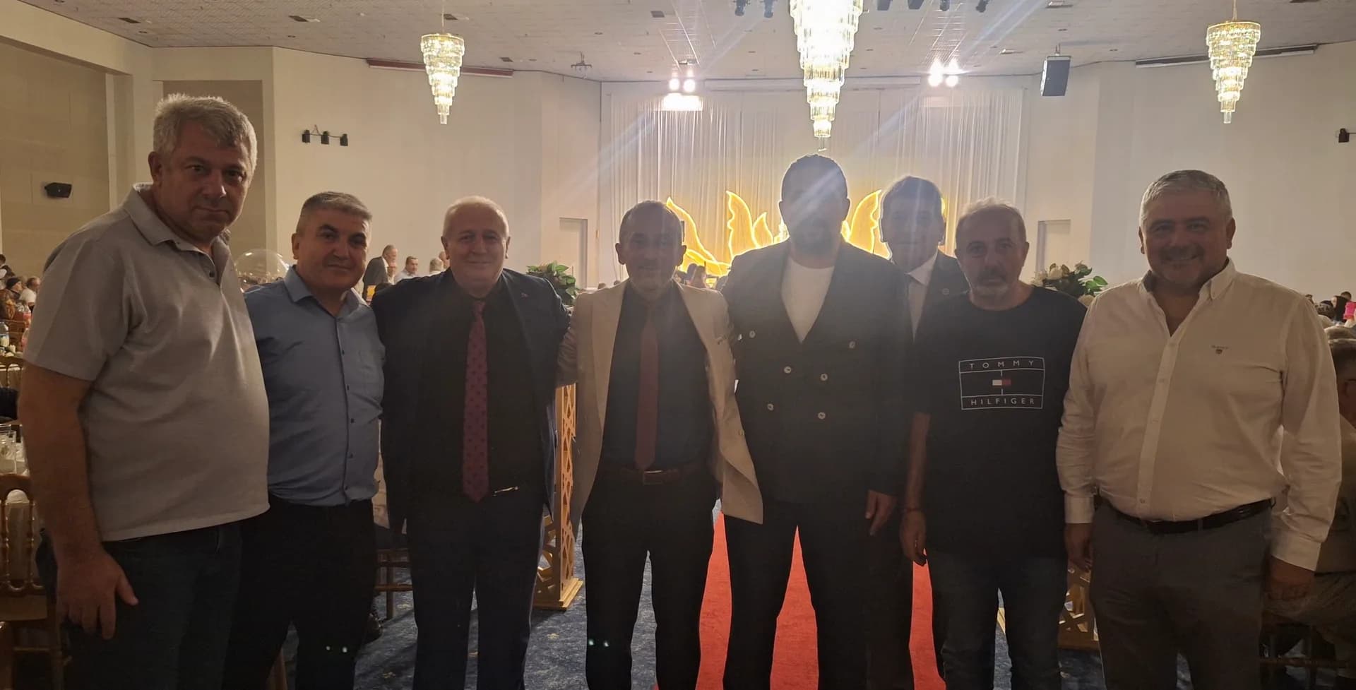 Başkan Yalman, kızını evlendirdi