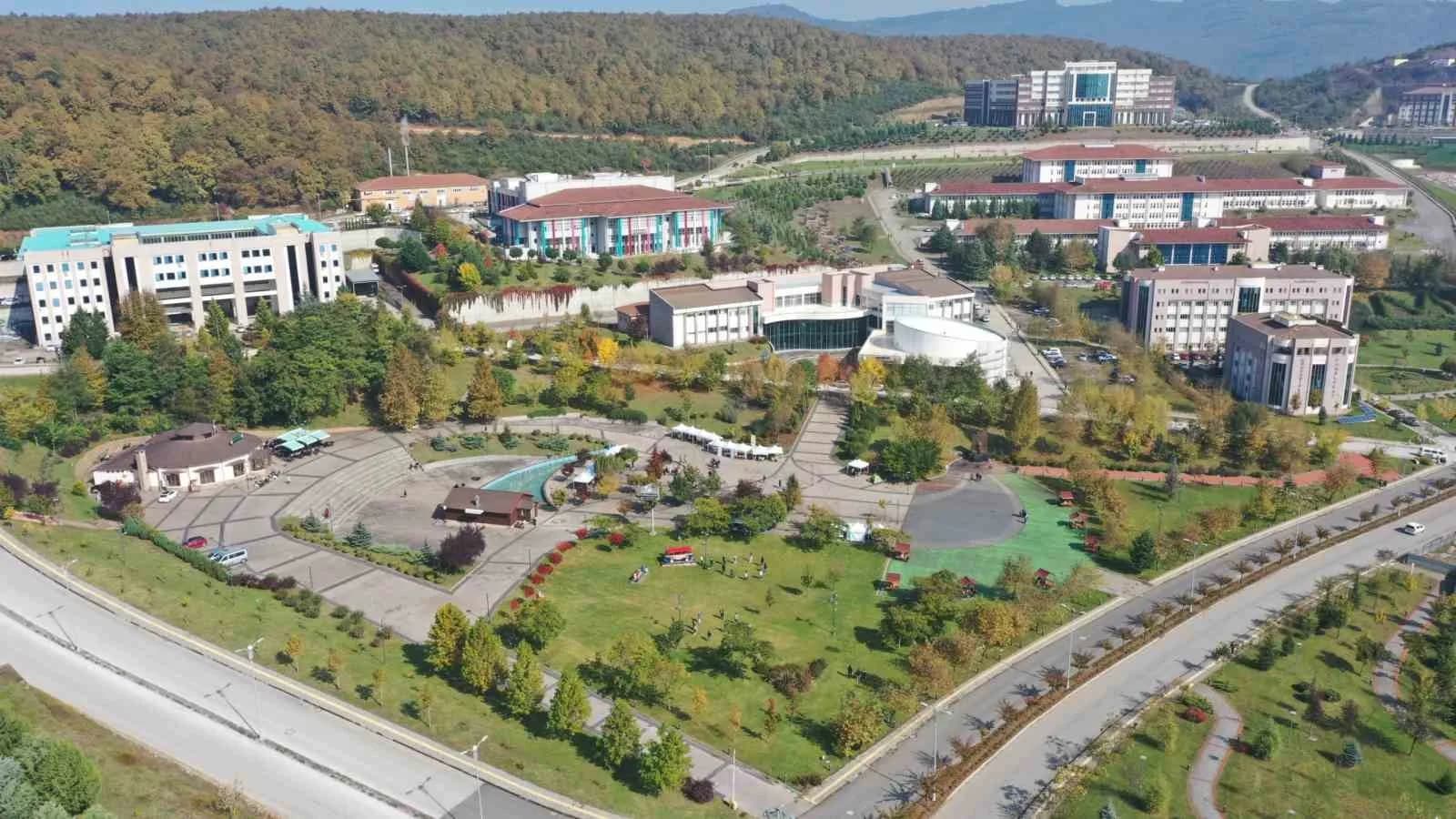 ULUSAL AJANS TARAFINDAN AÇIKLANAN 2026 YILI ERASMUS+ BÜTÇELERİ KAPSAMINDA, DÜZCE ÜNİVERSİTESİ’NE TAHSİS EDİLEN ERASMUS+ BÜTÇESİ, 2025 YILINA GÖRE YÜZDE 30 ORANINDA ARTIRILDI.