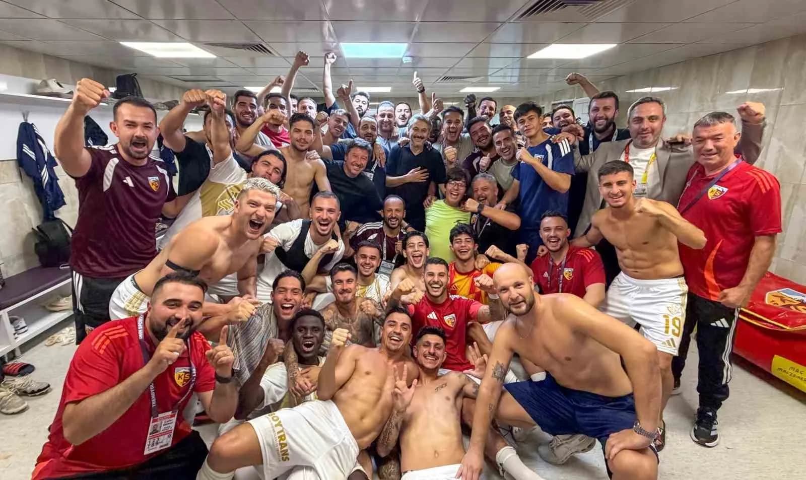 KAYSERİSPOR ÜST ÜSTE ÜÇÜNCÜ GALİBİYETİNİ ALARAK 9 PUANA ULAŞTI.