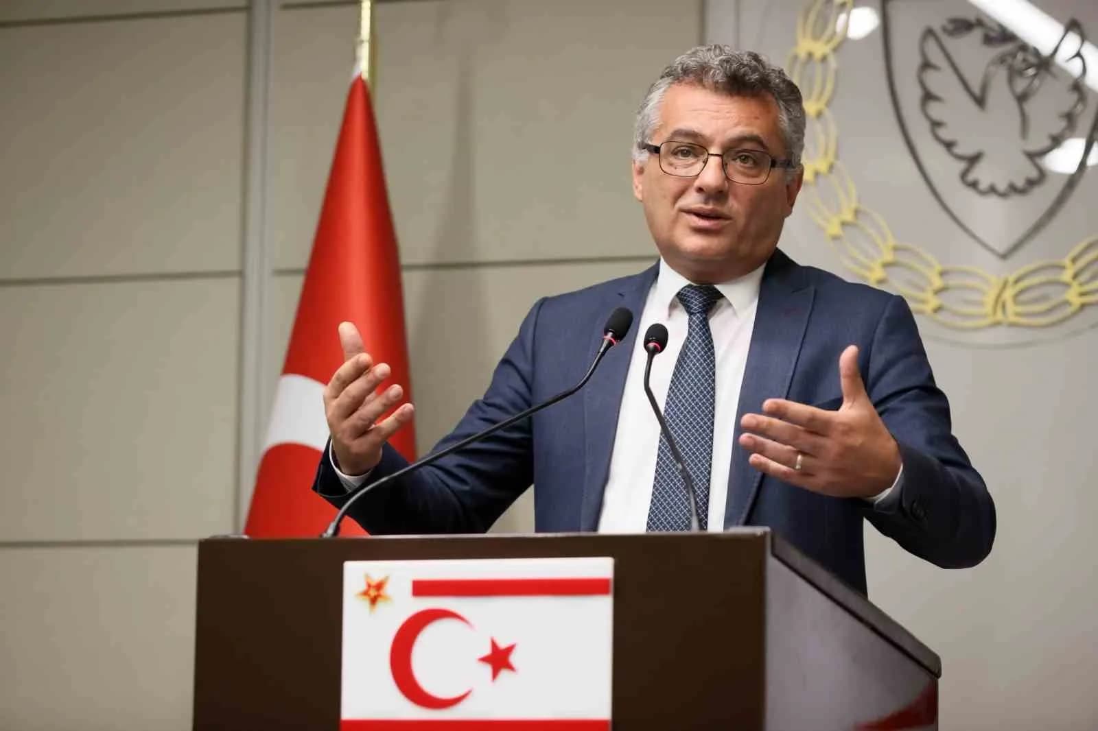 KKTC CUMHURBAŞKANI TUFAN ERHÜRMAN, GKRY LİDERİ NİKOS HRİSTODULİDİS İLE BAŞKENT LEFKOŞA'DAKİ ARA BÖLGEDE GERÇEKLEŞTİRİLEN LİDERLER GÖRÜŞMESİNİN ARDINDAN YAZILI AÇIKLAMA YAPTI.