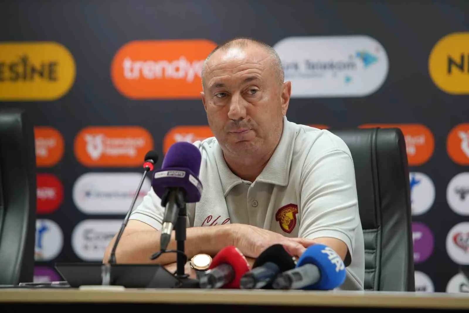 GÖSTEPE TEKNİK DİREKTÖRÜ STANİMİR STOİLOV, GEÇEN YIL DA BİRÇOK HAKEM HATASINA MARUZ KALDIKLARINI BELİRTEREK, GÖZTEPE’YE SAYGI DUYULMASI GEREKTİĞİN SÖYLEDİ.