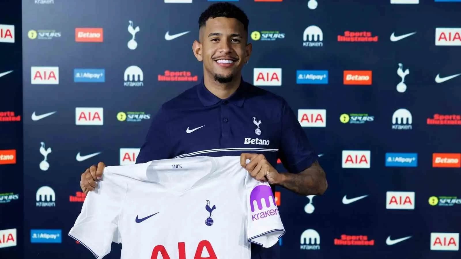 İGİLTERE PREMİER LİG EKİPLERİNDEN TOTTENHAM, SON OLARAK MANCHESTER CİTY FORMASI GİYEN BREZİLYALI OYUNCU SAVİNHO’YU KADROSUNA KATTIĞINI AÇIKLADI.