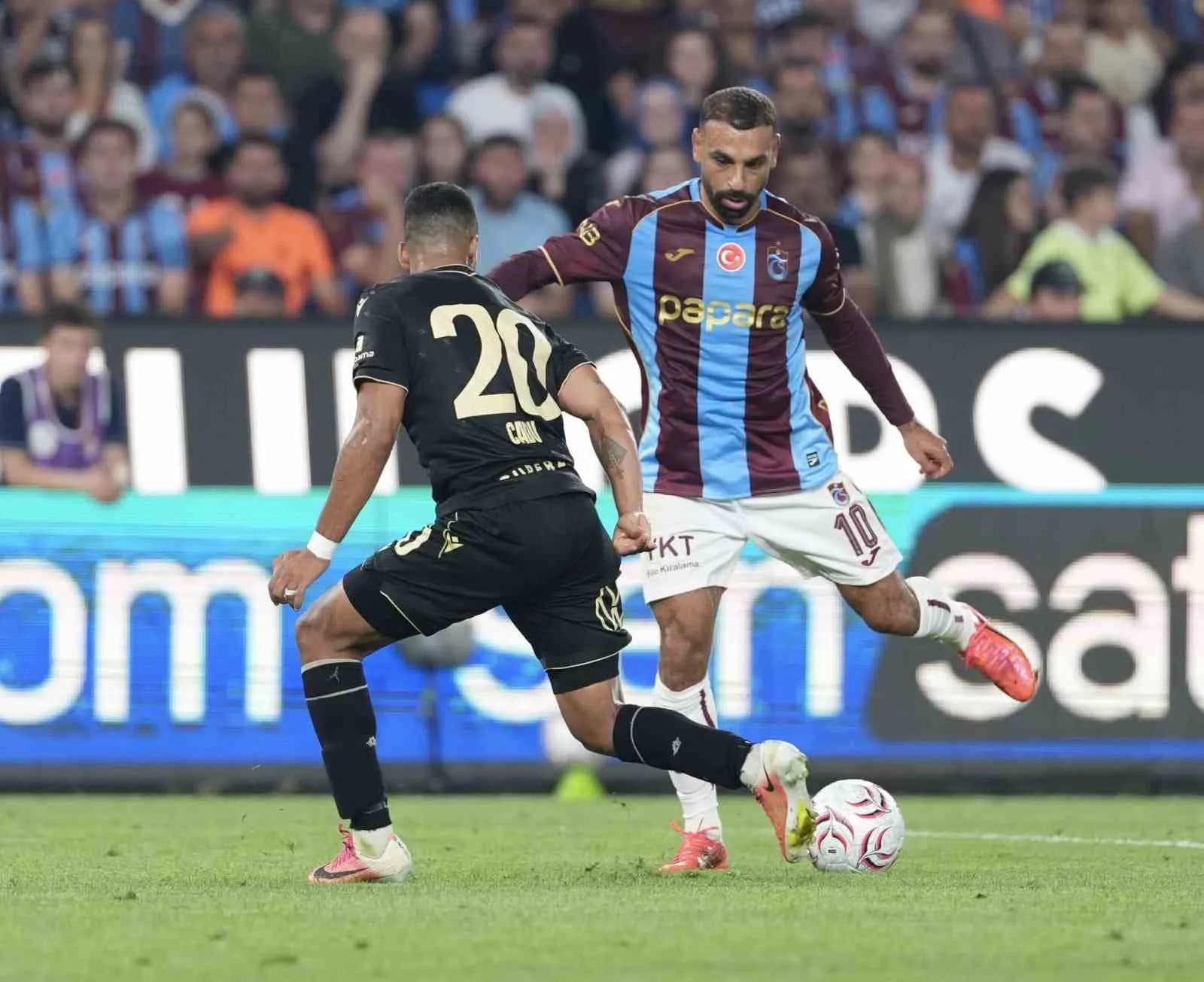 UEFA AVRUPA LİGİ PLAY-OFF TURU İLK MAÇINDA TRABZONSPOR, SAHASINDA MACARİSTAN EKİBİ FERENCVAROS'A 1-0 MAĞLUP OLDU