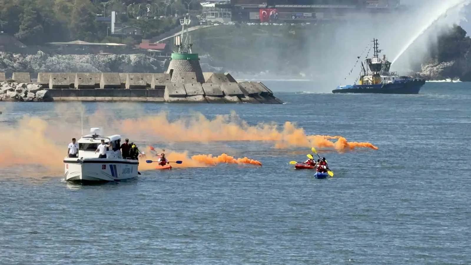 ZONGULDAK’TA 30 AĞUSTOS ZAFER BAYRAMI’NIN 104. YIL DÖNÜMÜ, DÜZENLENEN ÇELENK SUNMA, TEBRİKAT VE GEÇİT TÖRENLERİYLE KUTLANDI.