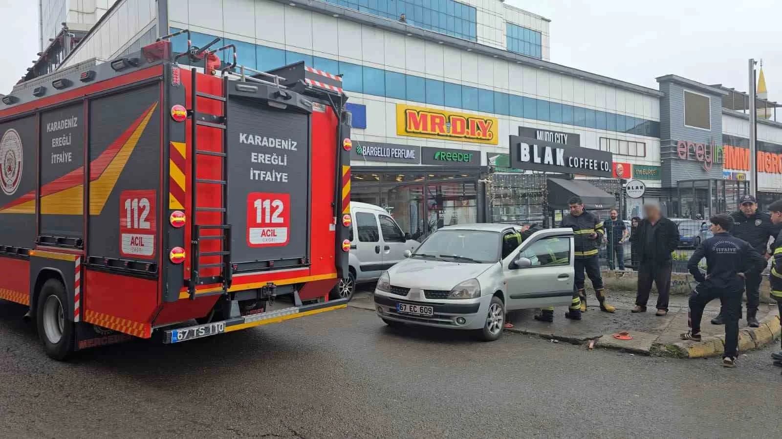 Araçtan gelen koku ekipleri harekete geçirdi