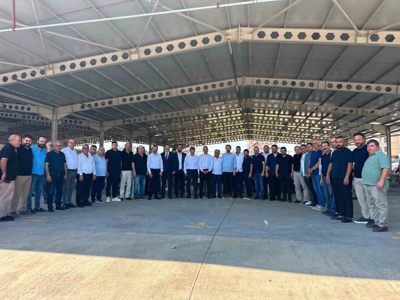 EVRE, ŞEHİRCİLİK VE İKLİM DEĞİŞİKLİĞİ BAKANI MURAT KURUM, ANTALYA PROGRAMI KAPSAMINDA, AK PARTİ ANTALYA MİLLETVEKİLİ KEMAL ÇELİK'İN KISA SÜRE ÖNCE HAYATINI KAYBEDEN AĞABEYİ HASAN ÇELİK İÇİN DÜZENLENEN MEVLİD-İ ŞERİF’E E KATILDI.