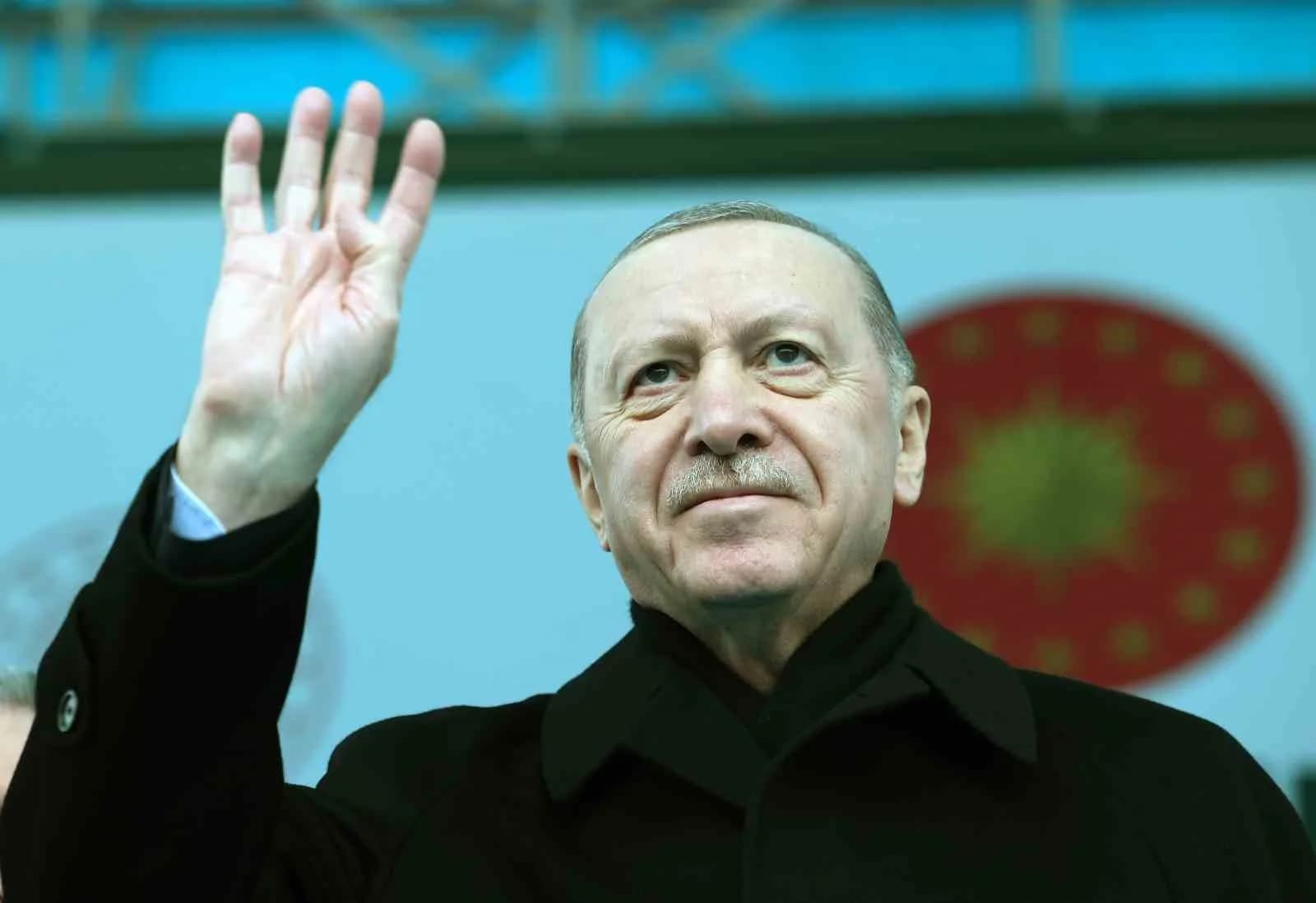 CUMHURBAŞKANI RECEP TAYYİP ERDOĞAN, BİR DİZİ AÇILIŞ VE PROGRAMA KATILMAK ÜZERE RİZE'YE GELECEK.