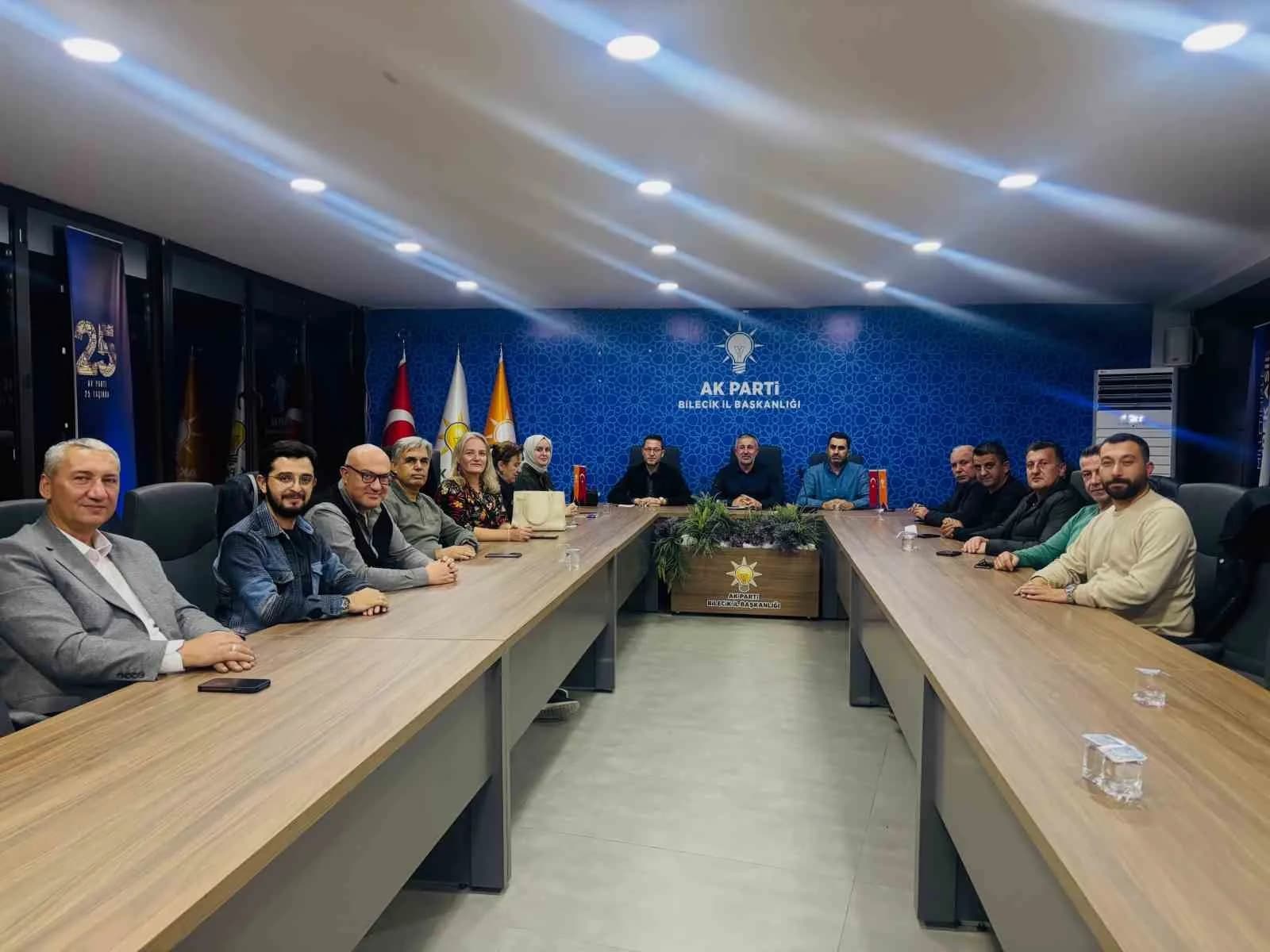 AK PARTİ BİLECİK’TE YOL HARİTASI BELİRLENDİ