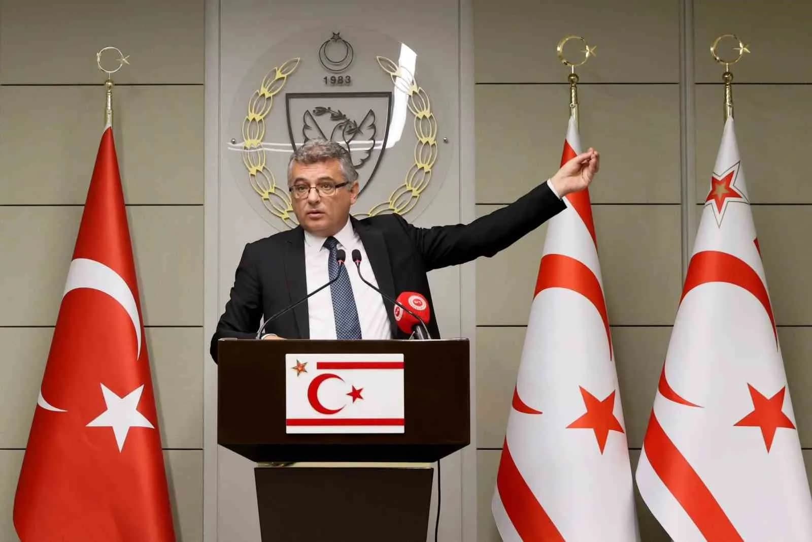 KKTC CUMHURBAŞKANI TUFAN ERHÜRMAN (ARŞİV)