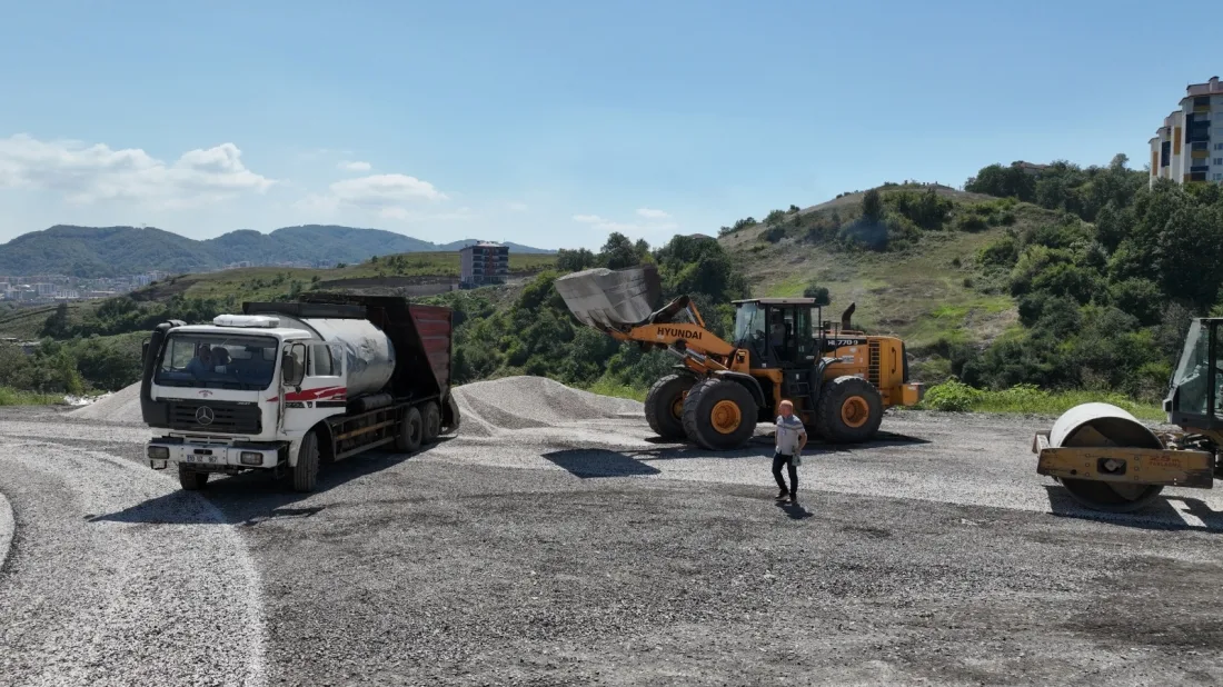 200 Bin M2 Emisyon Kaplama Asfalt Çalışmalarında İlk Etap Başladı