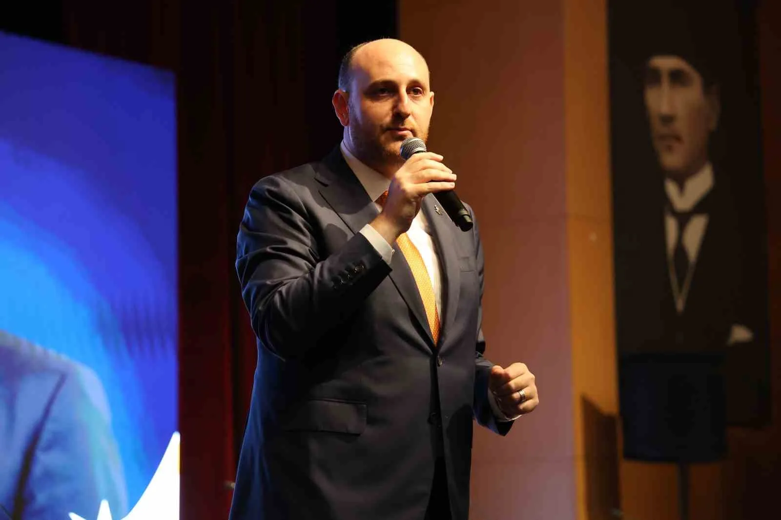 AK PARTİ GENEL BAŞKAN YARDIMCISI VE YALOVA MİLLETVEKİLİ AHMET BÜYÜKGÜMÜŞ KONUŞMA YAPTI