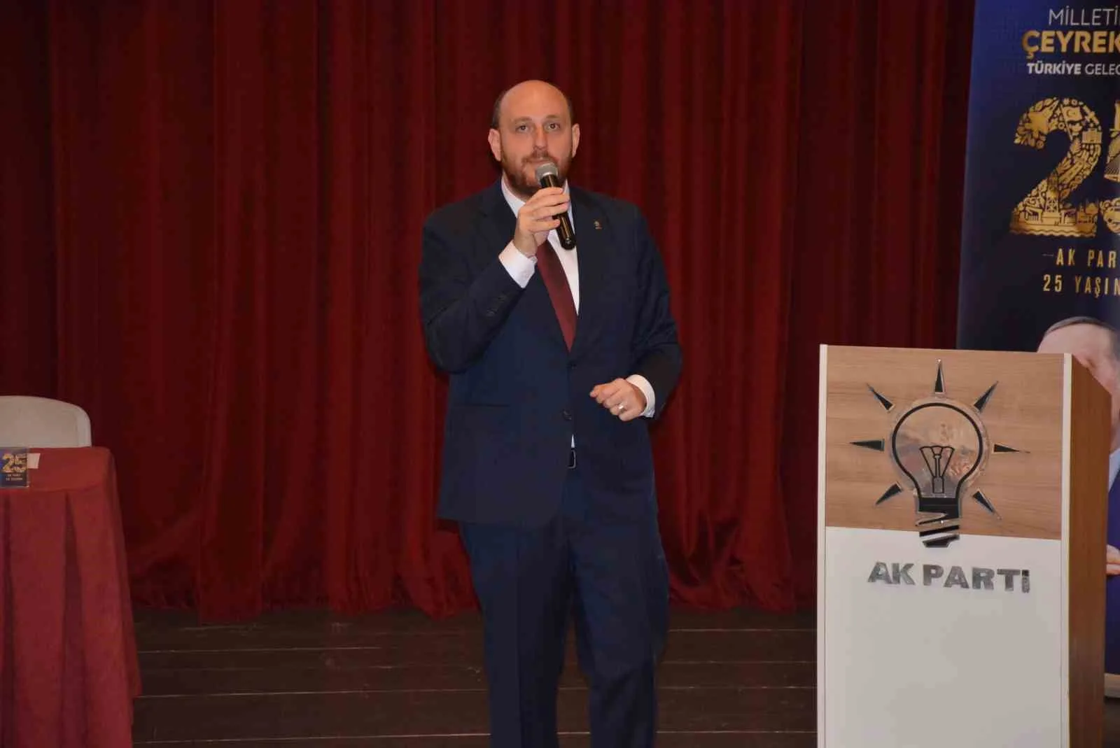 AK PARTİ GENEL BAŞKAN YARDIMCISI VE TEŞKİLAT BAŞKANI YALOVA MİLLETVEKİLİ AHMET BÜYÜKGÜMÜŞ, SİNOP’TA PARTİ TEŞKİLATIYLA BİR ARAYA GELDİ.