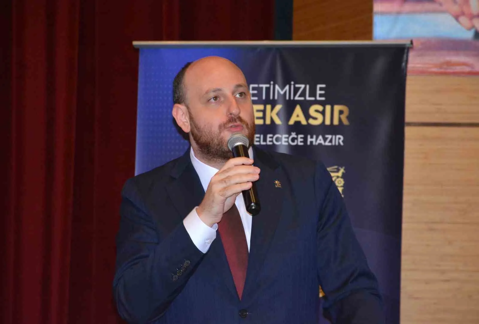 AK PARTİ GENEL BAŞKAN YARDIMCISI VE TEŞKİLAT BAŞKANI YALOVA MİLLETVEKİLİ AHMET BÜYÜKGÜMÜŞ, PROGRAMDA KONUŞMA YAPTI