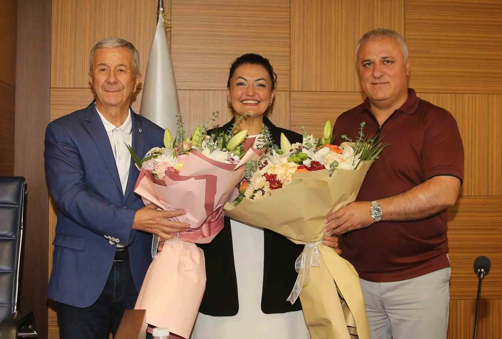 ALANYA TİCARET VE SANAYİ ODASI’NIN (ALTSO) AĞUSTOS AYI OLAĞAN MECLİS TOPLANTISINDA YÖNETİM KURULUNUN AĞUSTOS AYI İÇERİSİNDE YÜRÜTTÜĞÜ ÇALIŞMALAR, ÜYELERDEN GELEN TALEPLER VE GÜNDEMDEKİ KONULAR DEĞERLENDİRİLDİ.