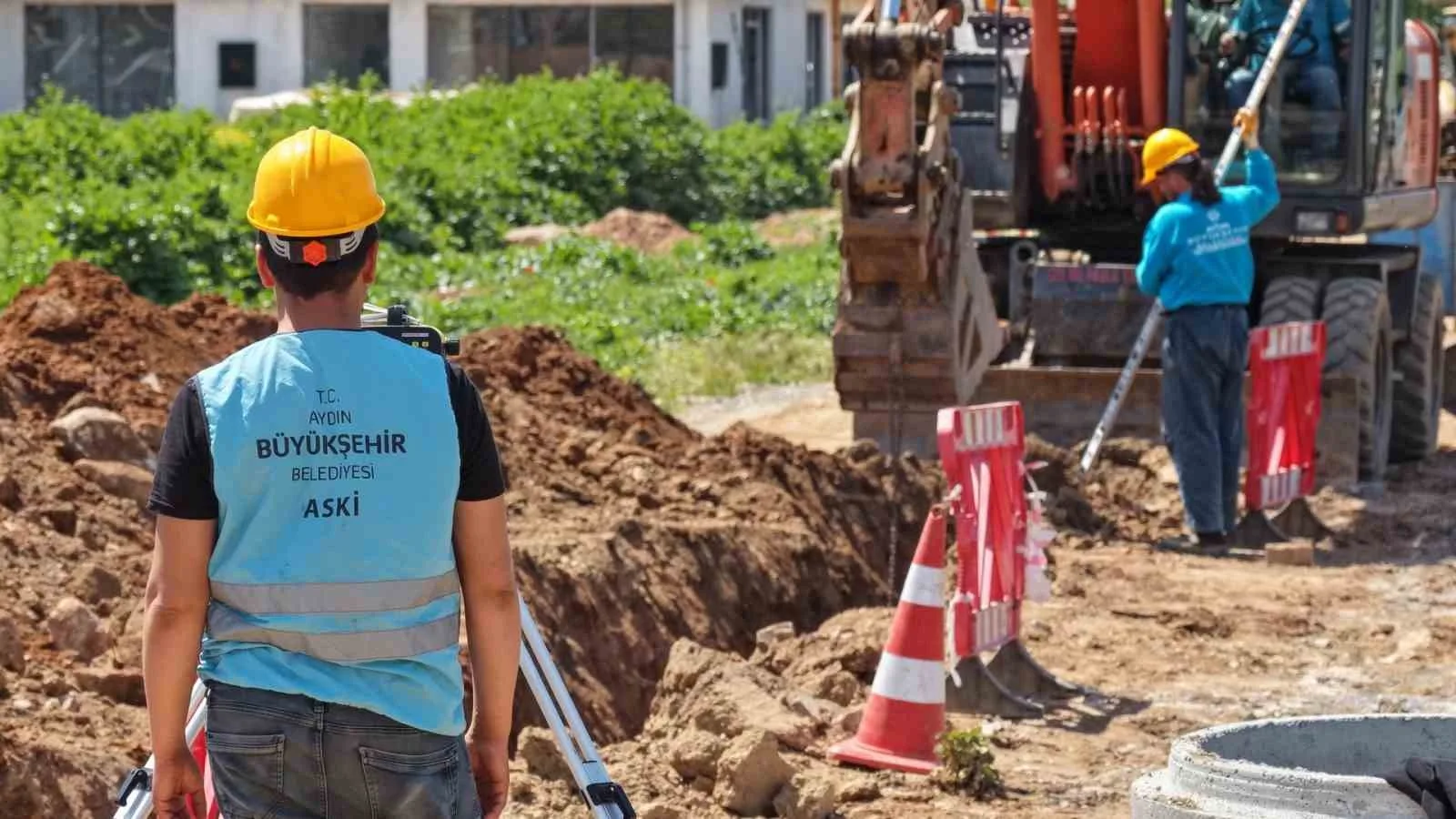 ANKARA'NIN GÜCÜ AYDIN'IN ENERJİSİYLE BİRLEŞTİ, AYDIN'A YATIRIM YAĞDI, BÜYÜKŞEHİR BELEDİYESİ SON 1 YILDA 8 MİLYAR 14 MİLYON TL'LİK YATIRIM GERÇEKLEŞTİRDİ