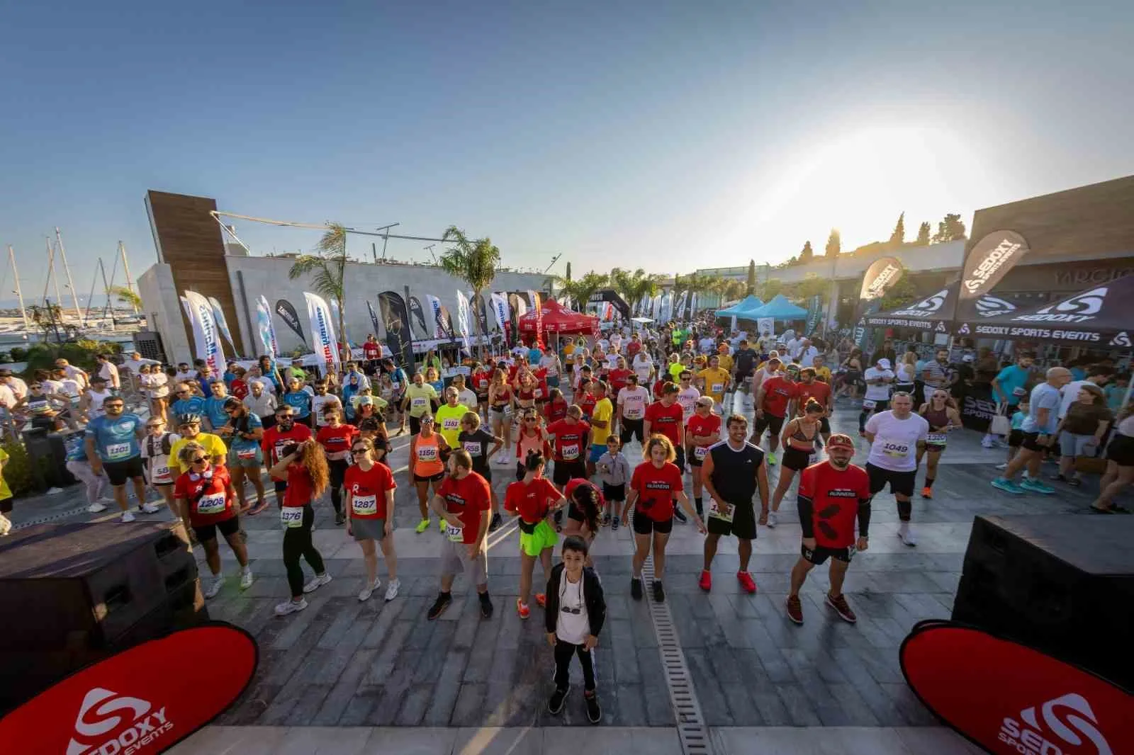 4. ULUSLARARASI AYVALIK KURTULUŞ YARI MARATONU, 11-13 EYLÜL TARİHLERİ ARASINDA GERÇEKLEŞTİRİLECEK. 21K, 10K VE 5K PARKURLARIYLA DÜZENLENECEK ORGANİZASYONDA BAŞVURULAR DEVAM EDİYOR.