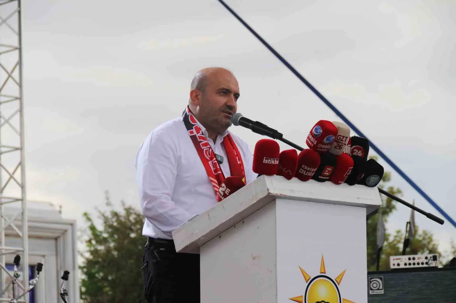 AK PARTİ ESKİŞEHİR İL BAŞKANI GÜRHAN ALBAYRAK
