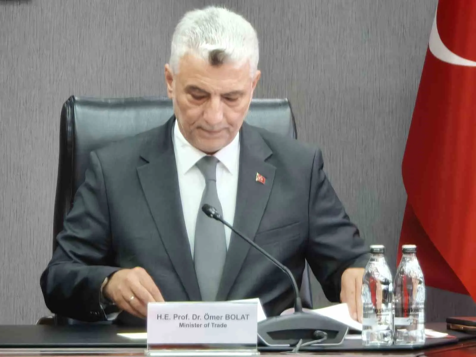 TİCARET BAKANI ÖMER BOLAT, KATAR DIŞ TİCARETTEN SORUMLU DEVLET BAKANI AHMAD BİN MOHAMMED AL-SAYED İLE GÖRÜŞTÜ.