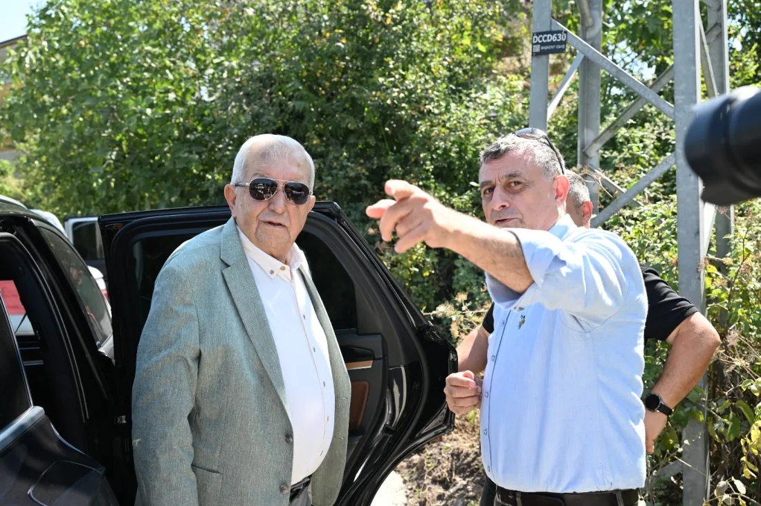 Başkan Posbıyık, Ören Mahallesi’ndeki Asfalt Çalışmalarını Yerinde İnceledi