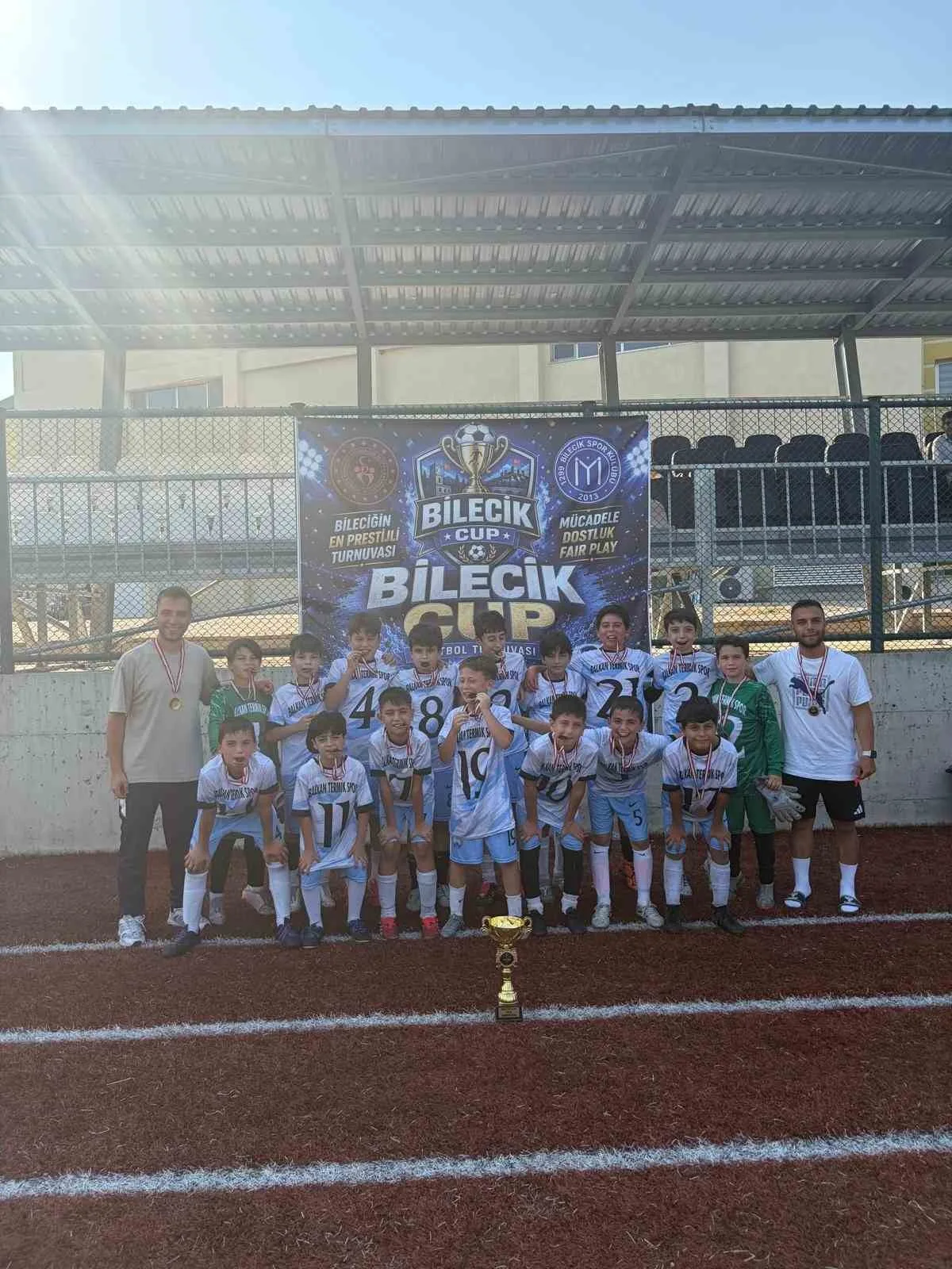 BİLECİK CUP U12 TURNUVASININ ŞAMPİYONU BALKAN TERMİK SPOR KULÜBÜ OLDU