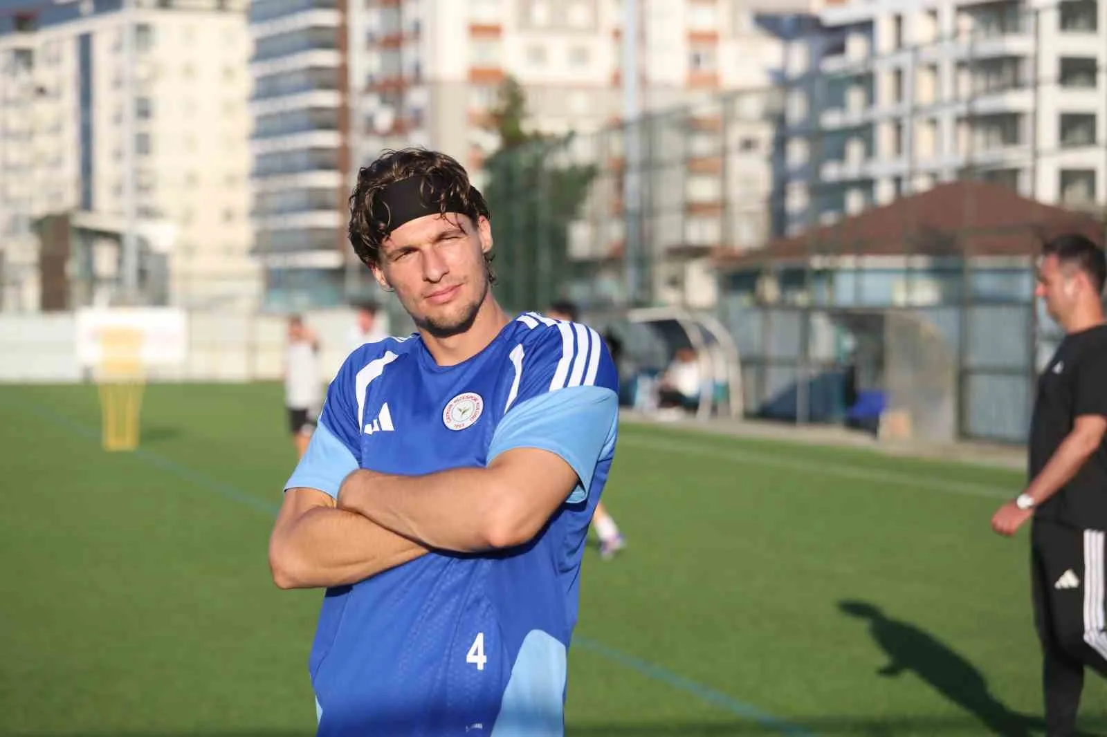 TRENDYOL SÜPER LİG’İN 2. HAFTASINDA SAHASINDA SAMSUNSPOR’U KONUK EDECEK OLAN ÇAYKUR RİZESPOR, KARŞILAŞMANIN HAZIRLIKLARINA GERÇEKLEŞTİRDİĞİ ANTRENMANLA DEVAM ETTİ