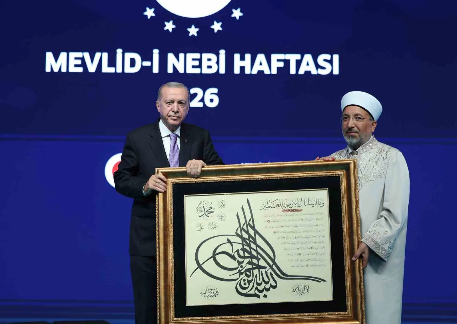 CUMHURBAŞKANI RECEP TAYYİP ERDOĞAN, HALİÇ KONGRE MERKEZİ'NDE DÜZENLENEN MEVLİD-İ NEBİ HAFTASI PROGRAMI'NA KATILDI.