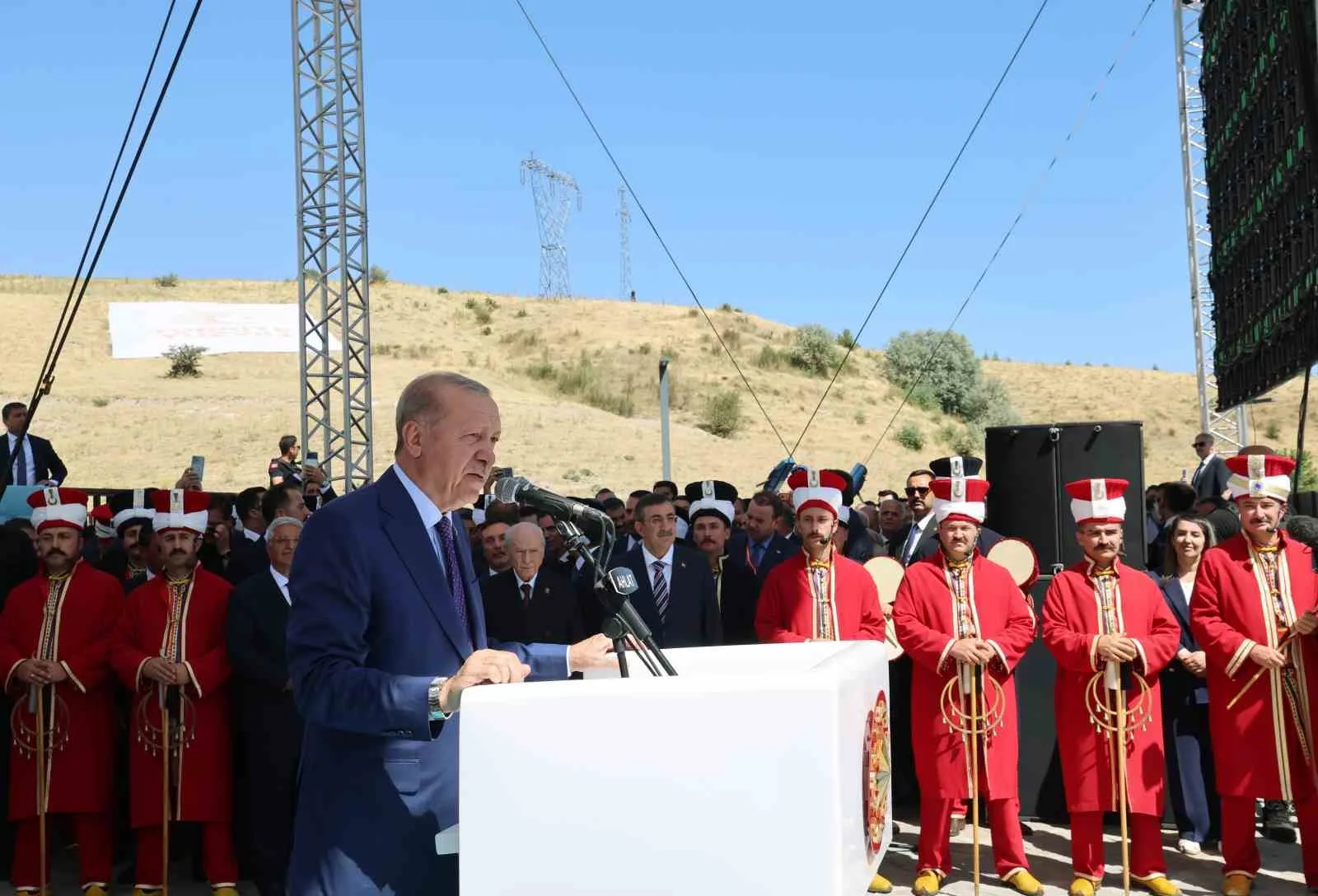 CUMHURBAŞKANI RECEP TAYYİP ERDOĞAN, KONUŞMA YAPTI.