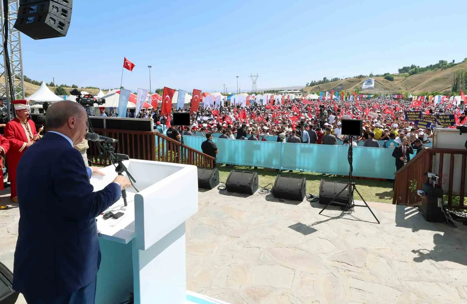 CUMHURBAŞKANI RECEP TAYYİP ERDOĞAN, KONUŞMA YAPTI.