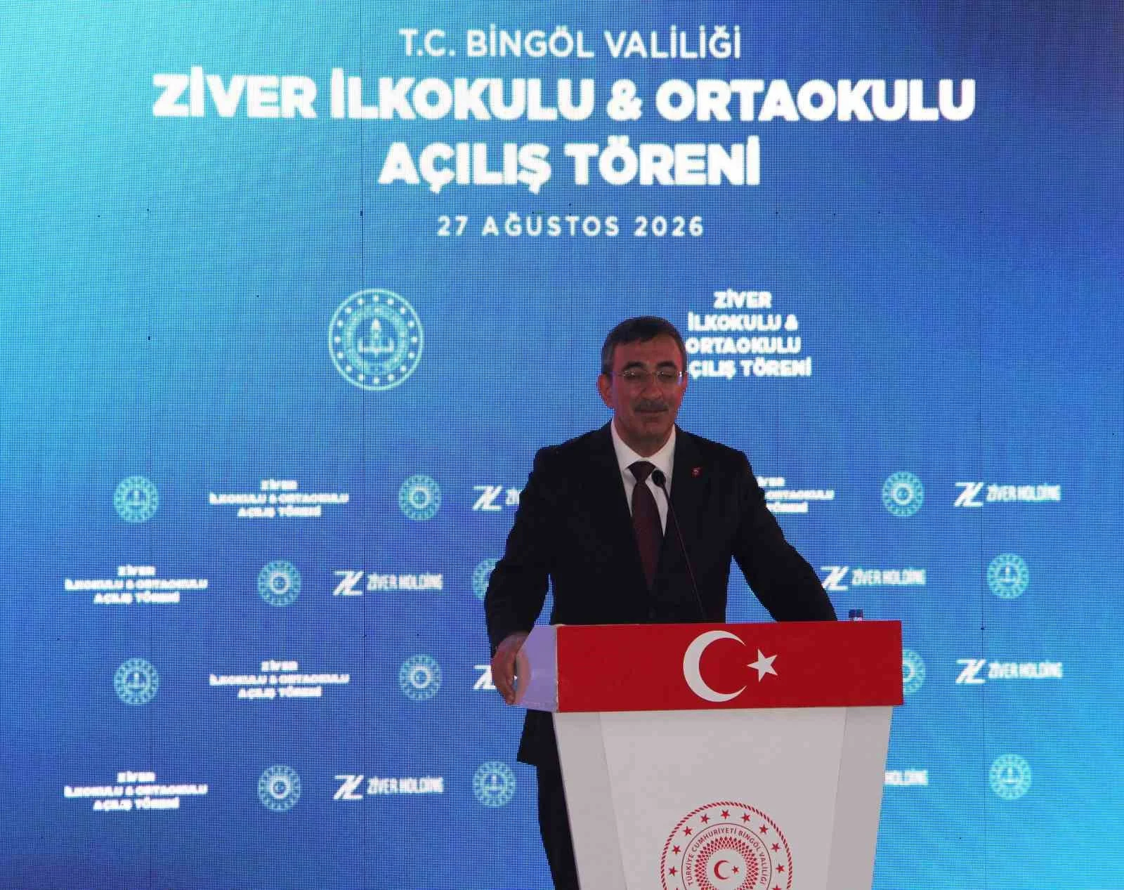 CUMHURBAŞKANI YARDIMCISI CEVDET YILMAZ, ZİVER İLKOKULU'NUN AÇILIŞINDA KONUŞTU