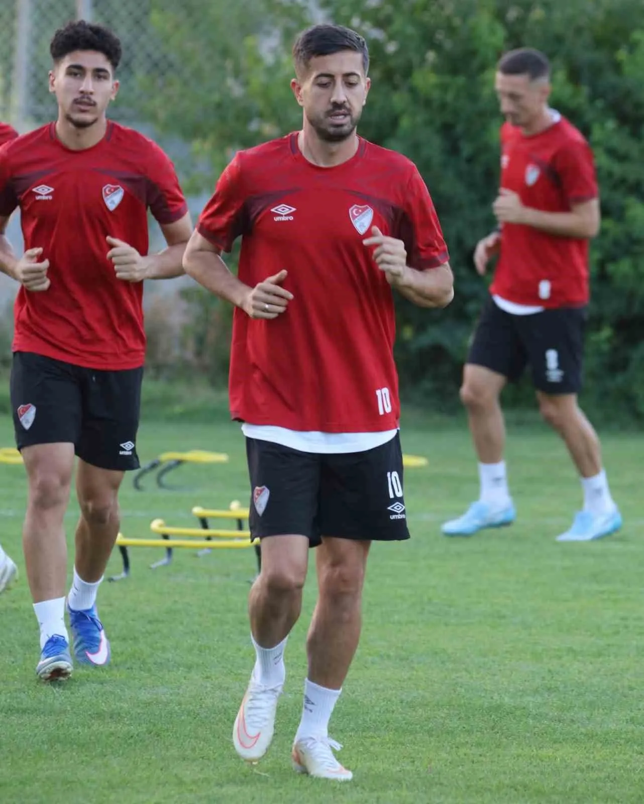ELAZIĞSPOR, ELAZIĞ’DA HAZIRLIKLARA BAŞLADI