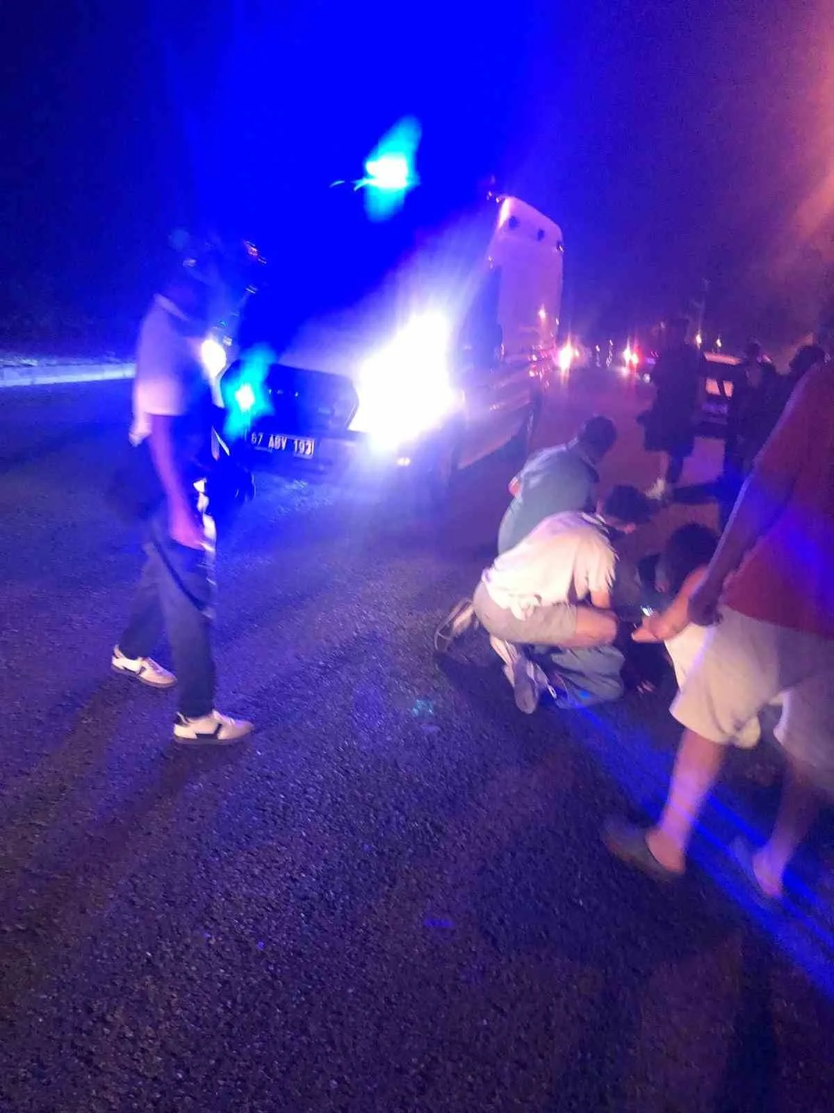 ZONGULDAK'IN ALAPLI İLÇESİNDE ELEKTRİKLİ BİSİKLETTEN DÜŞEN 15 YAŞINDAKİ ÇOCUK YARALANDI.