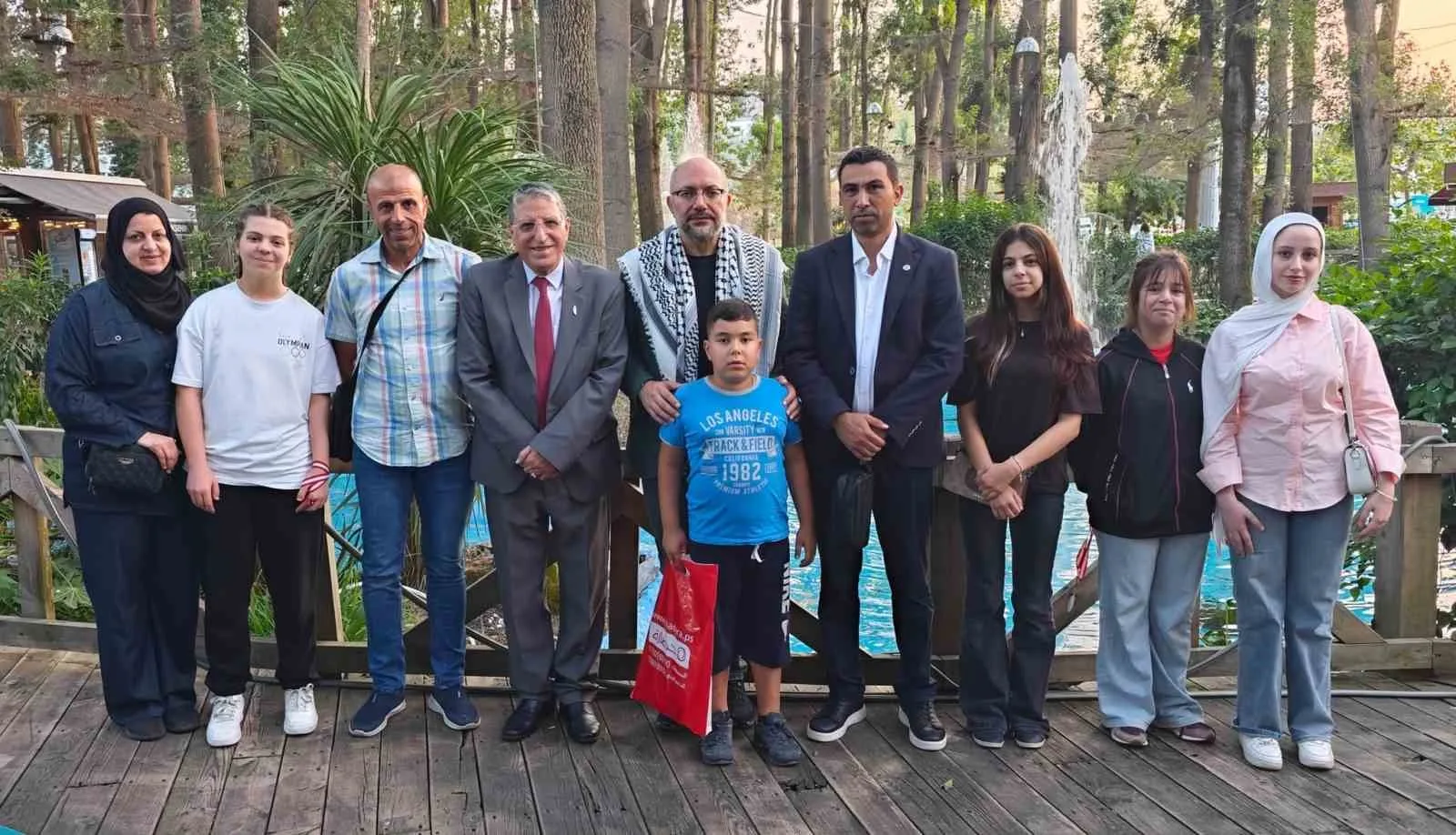 FİLİSTİN MASA TENİSİ MİLLİ TAKIMI, HAZIRLIK KAMPI ÇERÇEVESİNDE SAKARYA'DA SPORSEVERLERLE VE SAKARYA BÜYÜKŞEHİR BELEDİYESİ MASA TENİSİ TAKIMI İLE BİR ARAYA GELDİ.