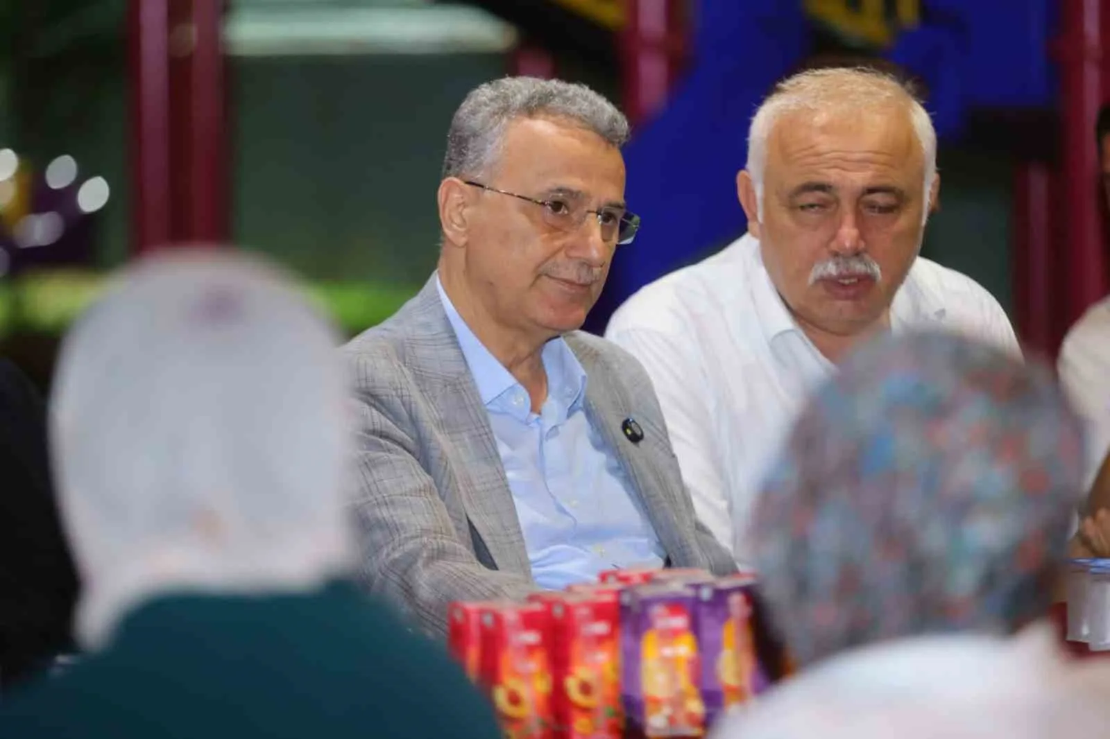 SAMSUN’UN İLKADIM BELEDİYE BAŞKANI İHSAN KURNAZ, VATANDAŞLARLA DOĞRUDAN İLETİŞİMİ GÜÇLENDİRMEK, TALEP VE ÖNERİLERİ YERİNDE DİNLEMEK VE İLÇENİN İHTİYAÇLARINA ORTAK AKILLA ÇÖZÜM ÜRETMEK AMACIYLA VATANDAŞ BULUŞMALARINA DEVAM EDİYOR.