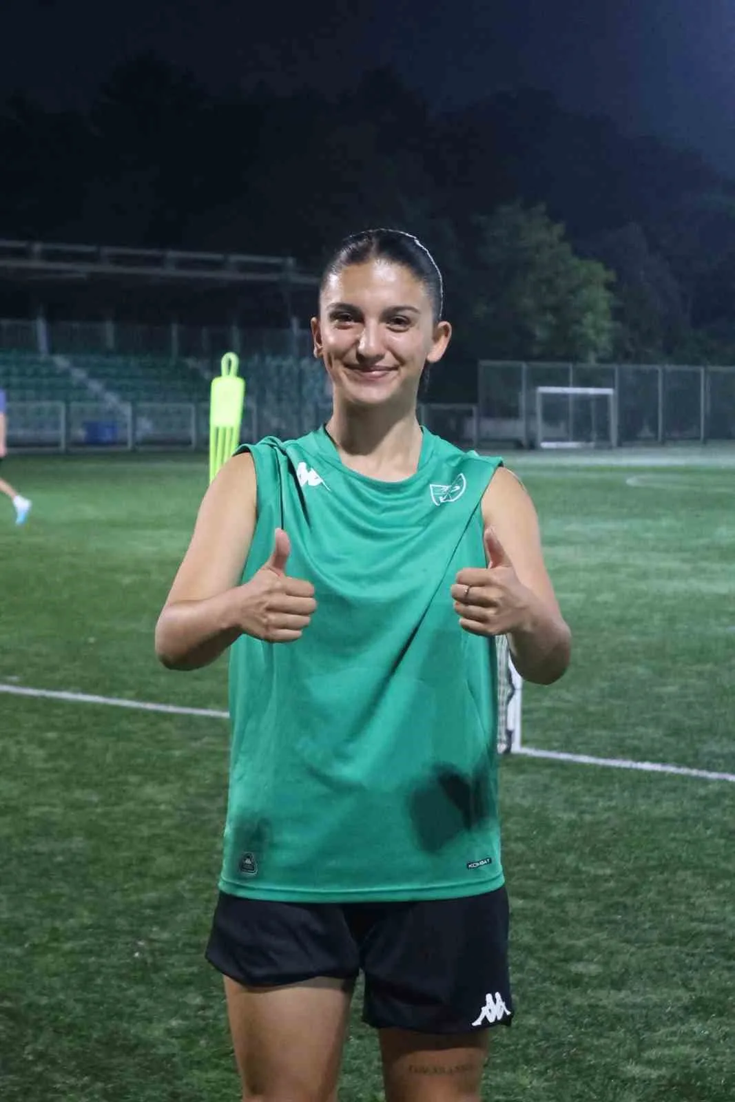 KAYSERİ KADIN FUTBOL KULÜBÜ, KADROSUNA 4 YENİ İSMİ DAHİL ETTİ.