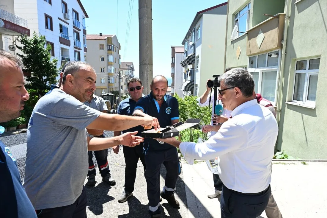 Kdz. Ereğli’de Sıcak Asfalt Çalışmaları Kesintisiz Sürüyor