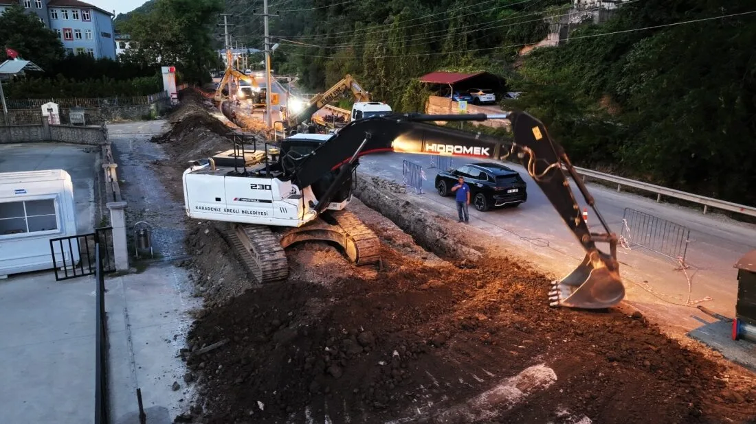Kdz. Ereğli Belediyesi Kemer Bölgesinde Gece Gündüz Çalışıyor