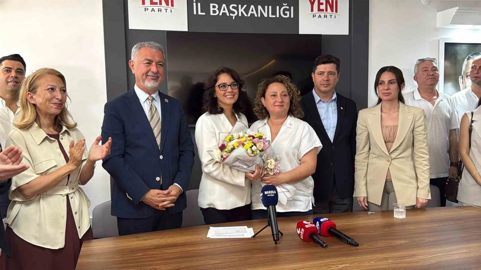 MENTEŞE BELEDİYE BAŞKANI GONCA KÖKSAL ARAS YENİ PARTİ'YE KATILDI.