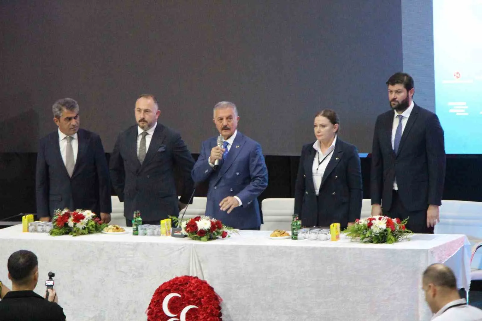 HAMİT KAPLAN SPOR SALONU’NDA MİLLİYETÇİ HAREKET PARTİSİ (MHP) AMASYA İL KONGRESİ DÜZENLENDİ.