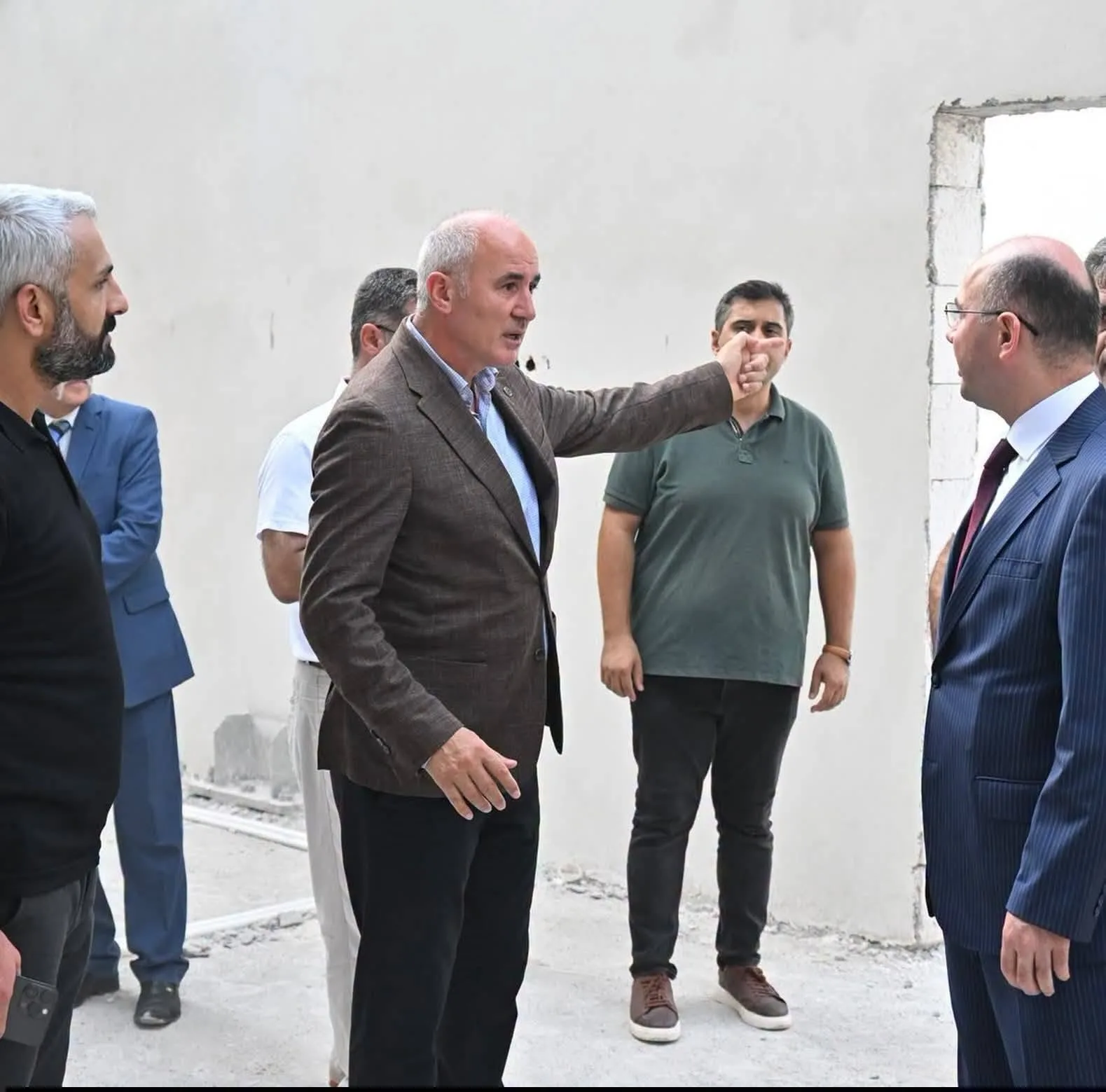 OSMANİYE 7 OCAK STADYUMU’NDA ÇALIŞMALAR YÜZDE 75’E ULAŞTI