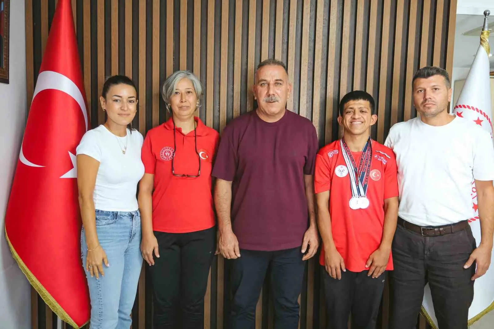 ÖZEL SPORCUDAN AYDIN’A 4 GÜMÜŞ MADALYA