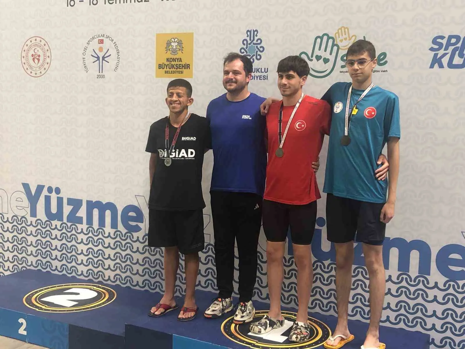 ÖZEL SPORCUDAN AYDIN’A 4 GÜMÜŞ MADALYA