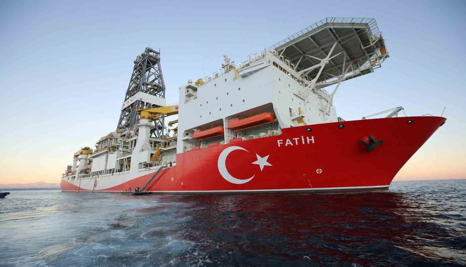 FATİH SONDAJ GEMİSİ