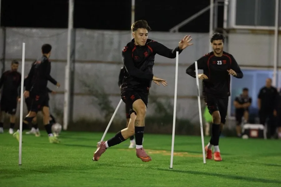SİVASSPOR, TRENDYOL 1. LİG 2026-2027 SEZONUNUN 3. HAFTASINDA MANİSA FK İLE OYNAYACAĞI KARŞILAŞMANIN HAZIRLIKLARINI SÜRDÜRDÜ.