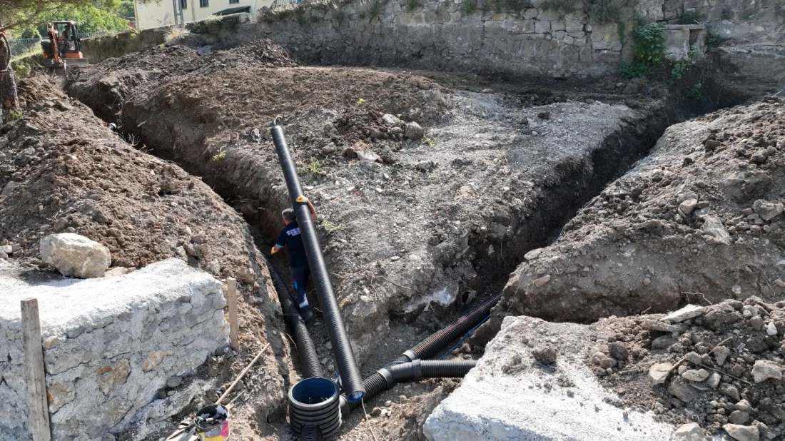 Sokak Hayvanları Rehabilitasyon Ve Bakım Merkezi’nde Altyapı Çalışmaları Sürüyor