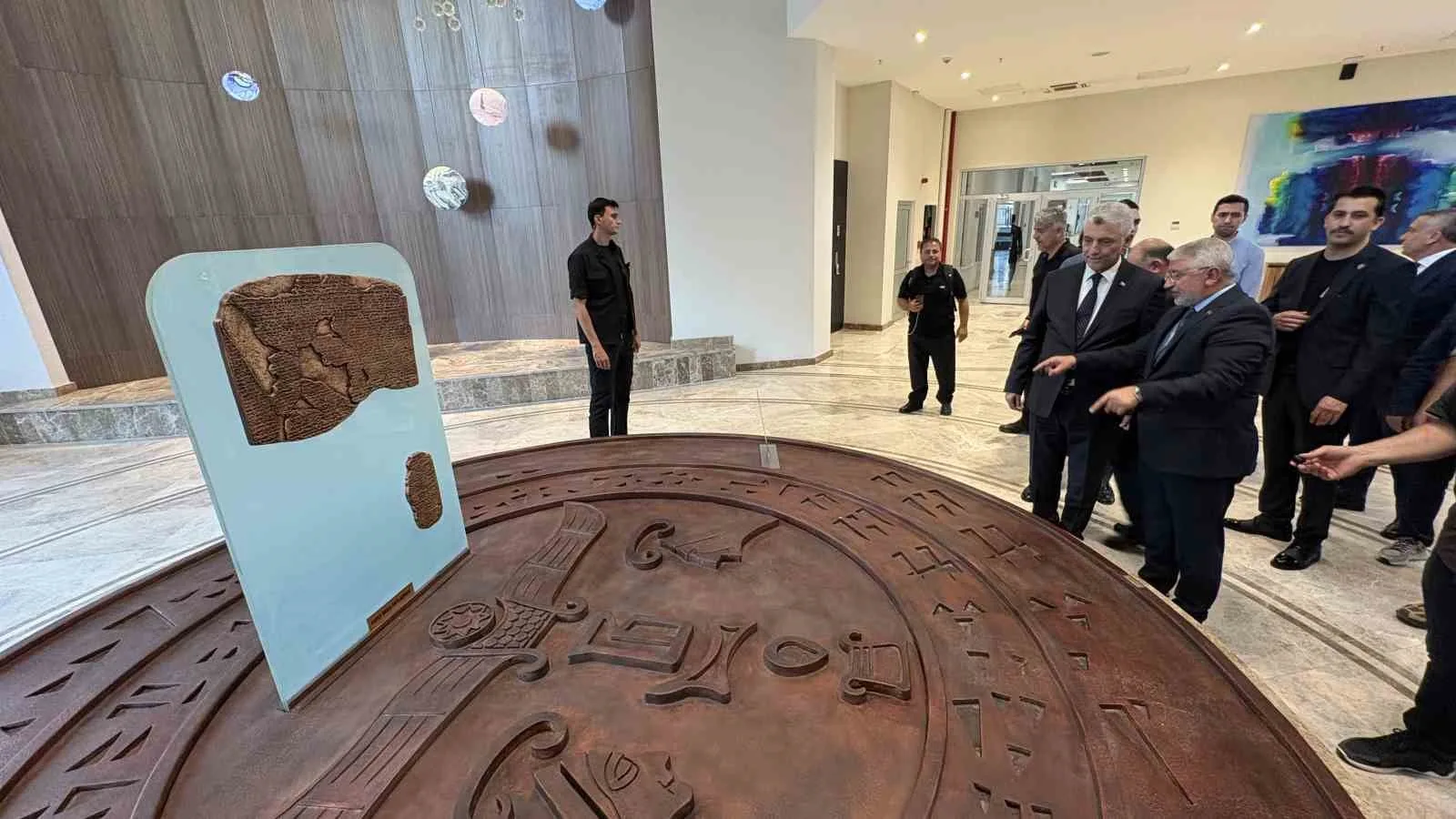 BAKAN BOLAT, ÇORUM BELEDİYESİ'Nİ ZİYARET ETTİ.