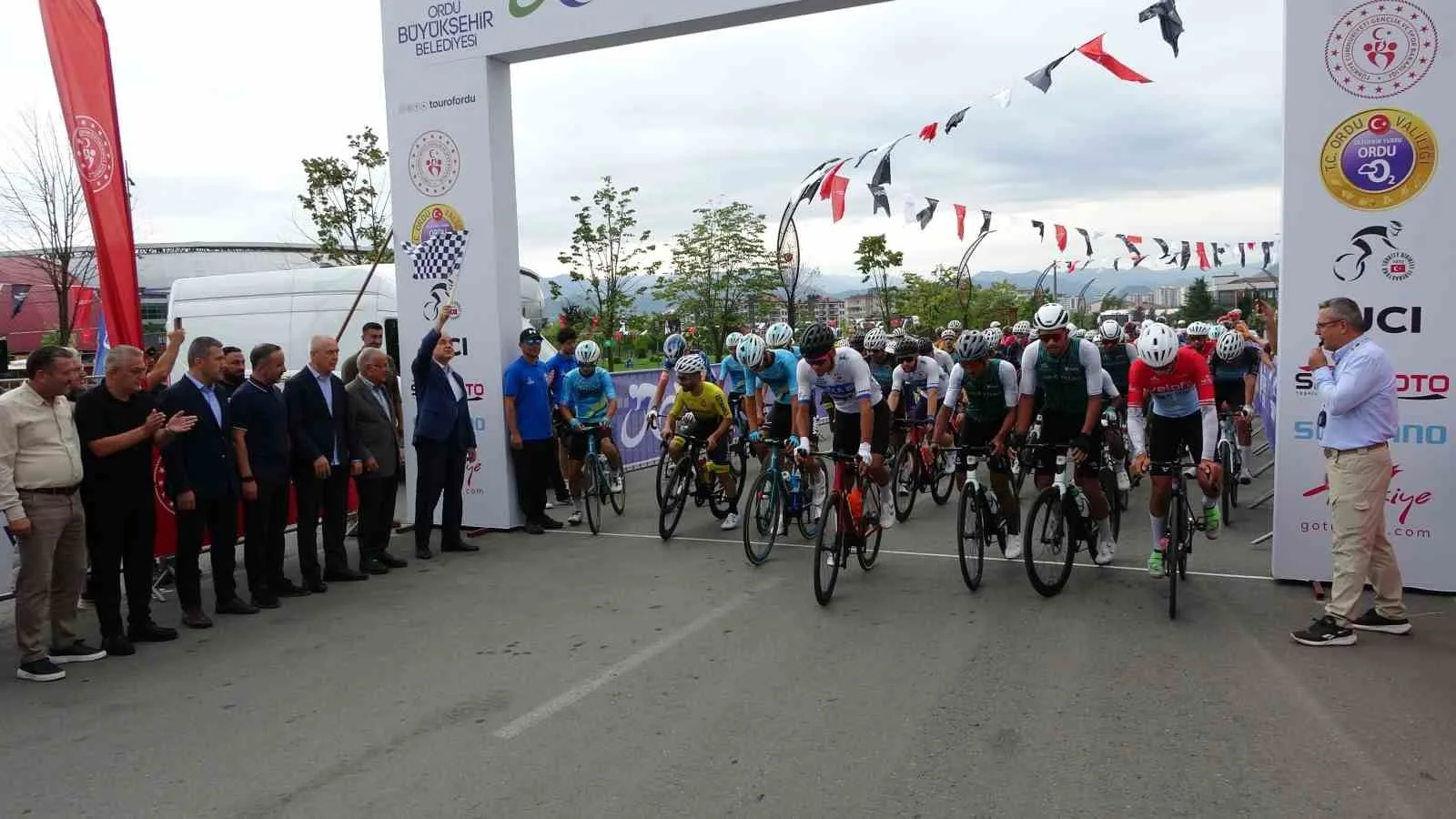 ORDU'DA DÜZENLENEN TOUR OF ORDU 2026 ULUSLARARASI BİSİKLET YARIŞI'NIN İKİNCİ ETABI START ALDI