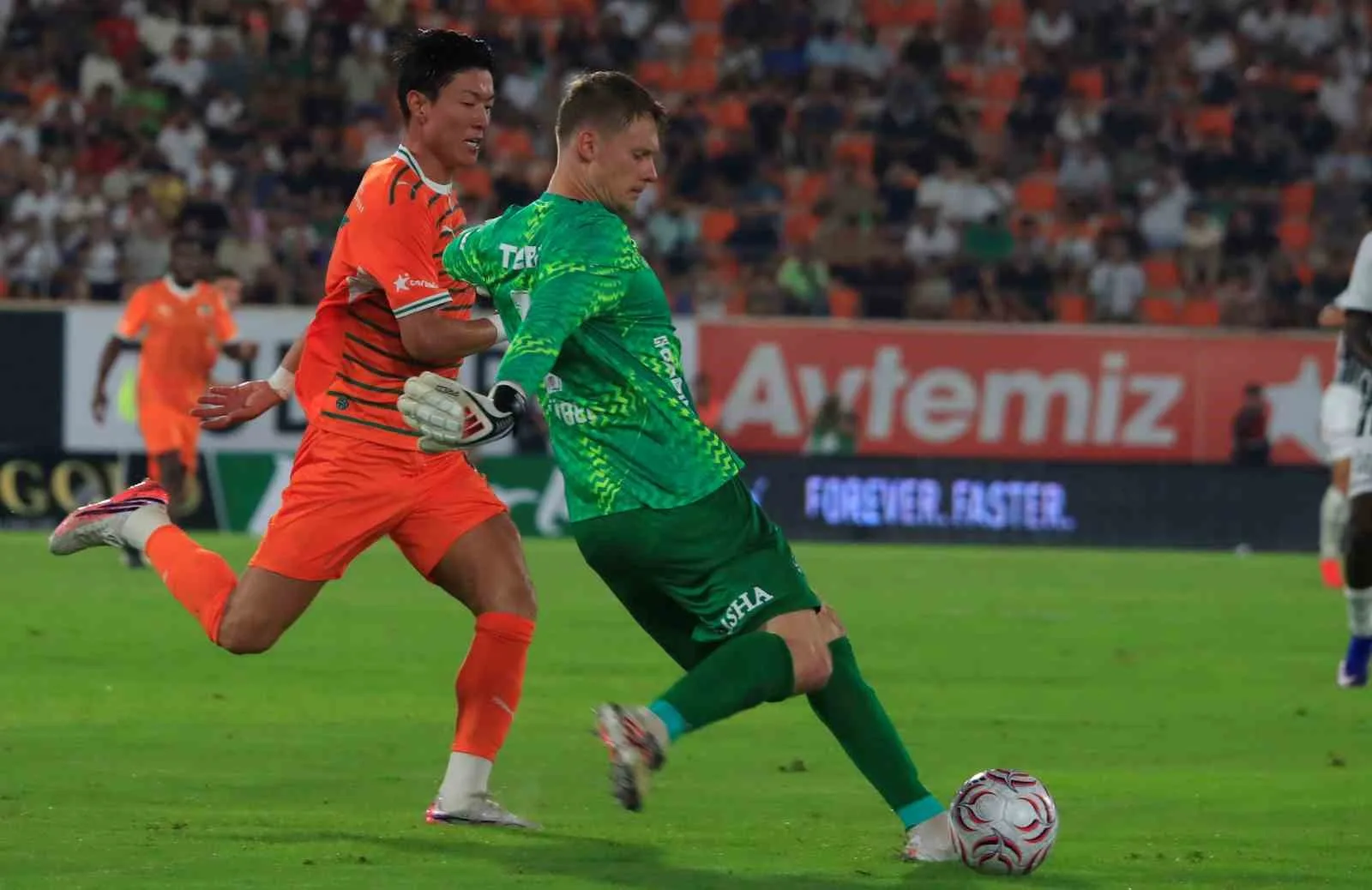 TRENDYOL SÜPER LİG’İN 2. HAFTASINDA CORENDON ALANYASPOR, SAHASINDA BEŞİKTAŞ'I 1-0 MAĞLUP ETTİ.