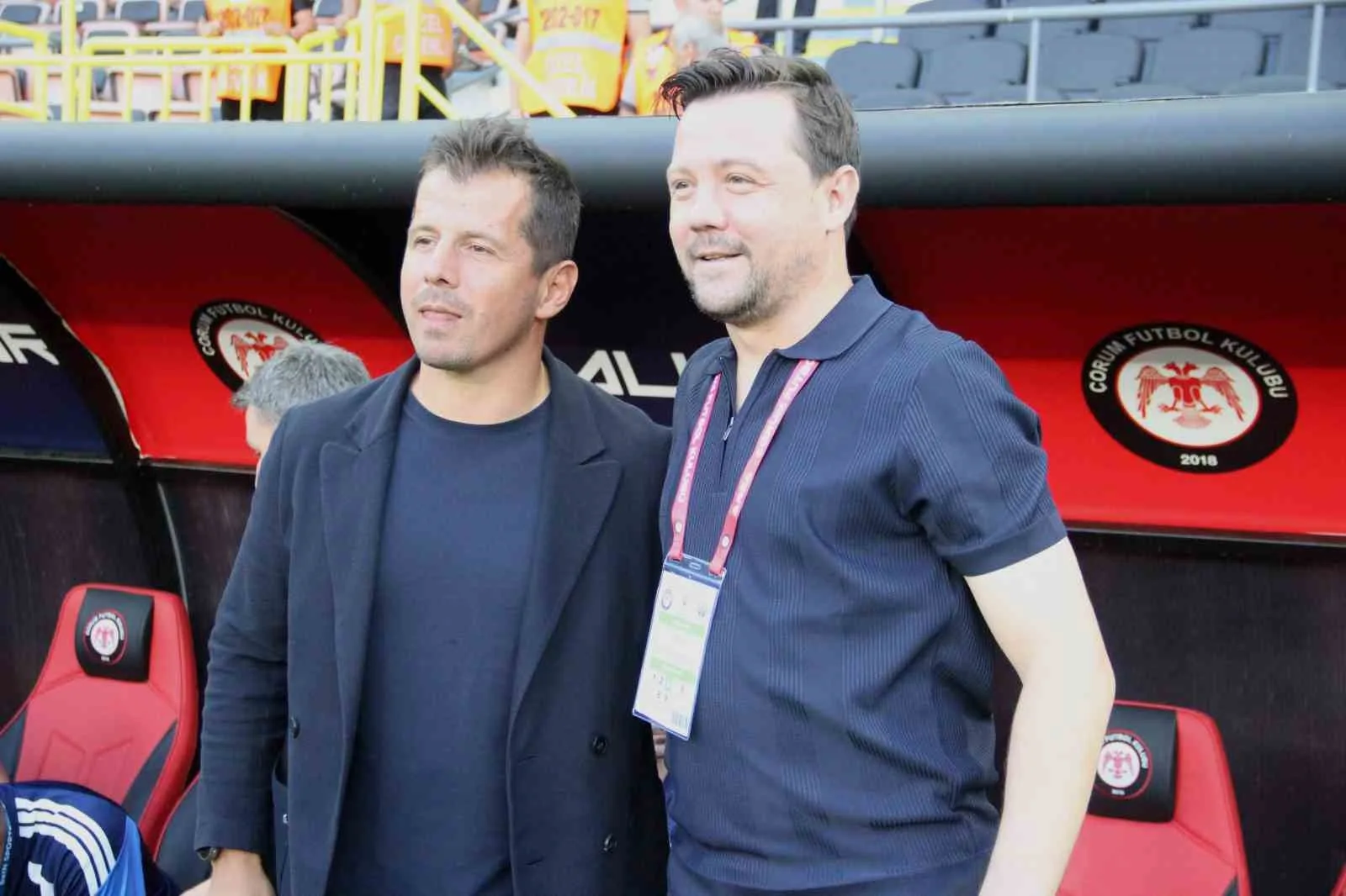 TRENDYOL SÜPER LİG'İN 2. KARŞILAŞMASINDA ÇORUM FK, SAHASINDA KASIMPAŞA İLE KARŞI KARŞIYA GELİYOR. MÜCADELENİN 15. DAKİKASI KASIMPAŞA'NIN 1-0 ÜSTÜNLÜĞÜYLE GEÇTİ.